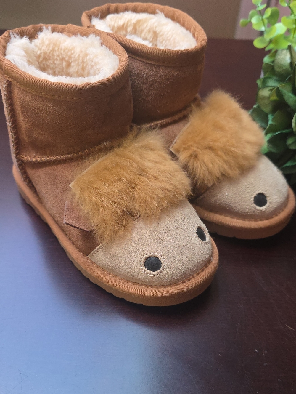 Kids Light Brown or Tan Uggs